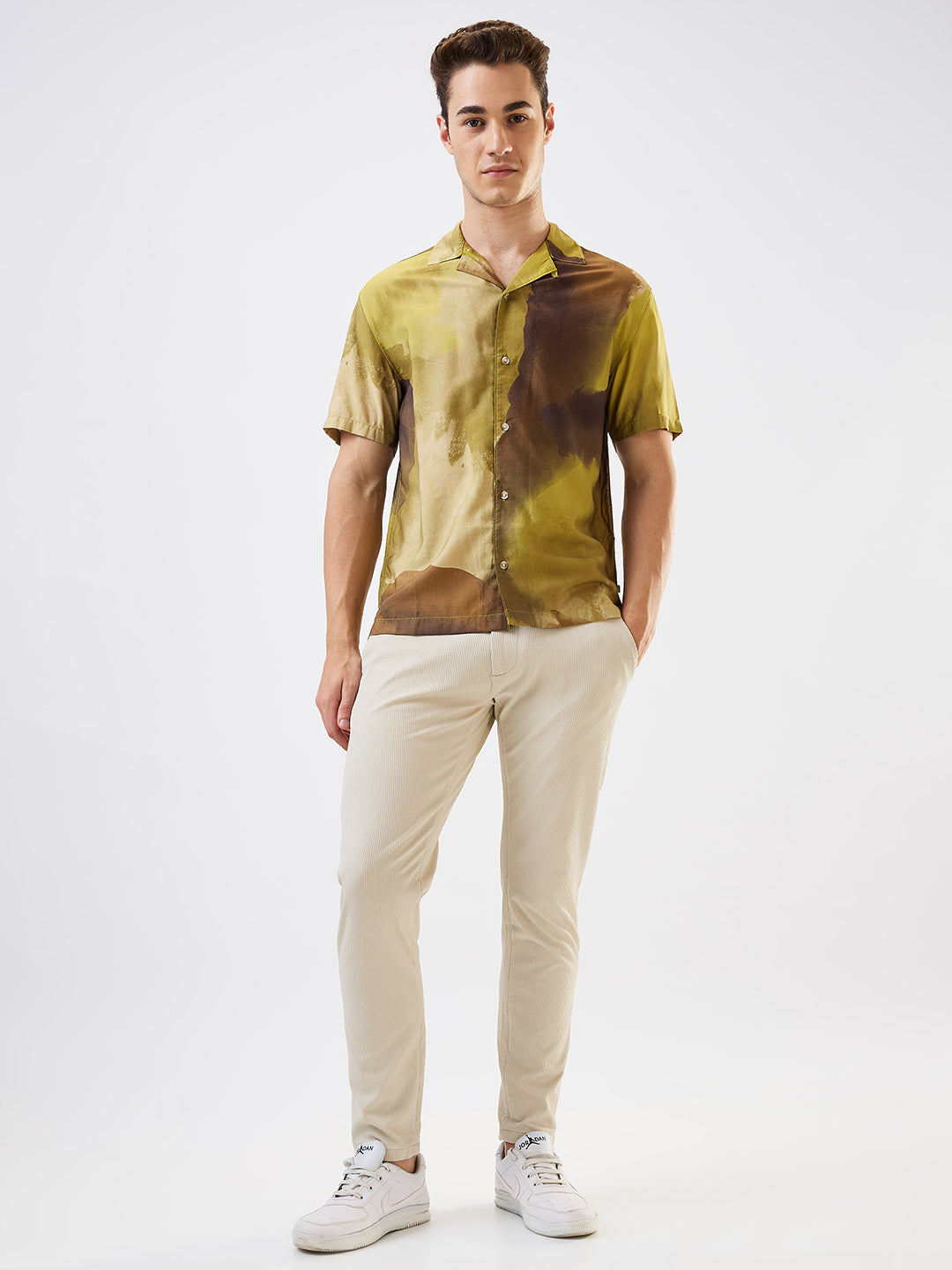 Spykar Green Relaxed Fit Printed Half Sleeve Shirt For Men