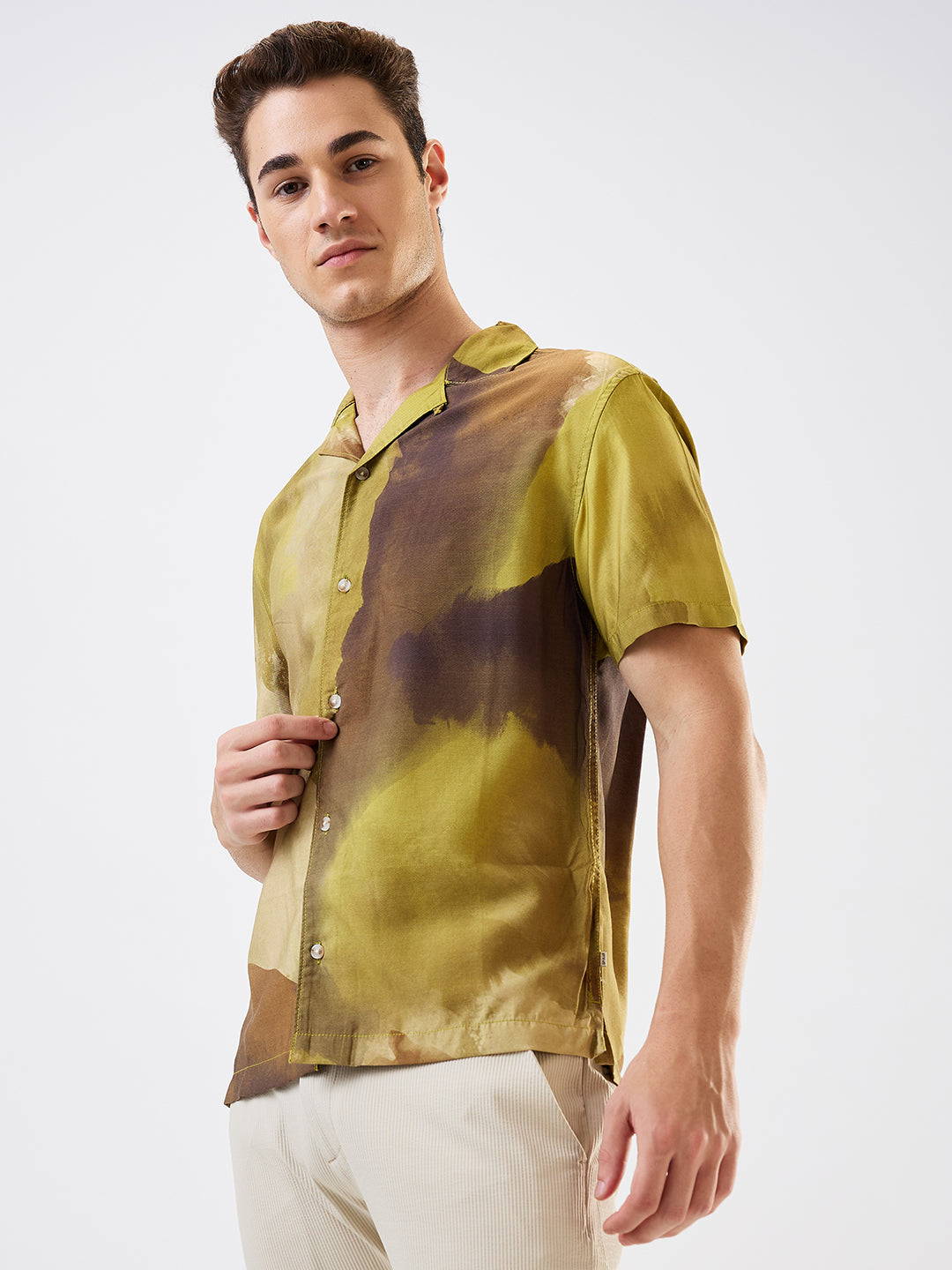 Spykar Green Relaxed Fit Printed Half Sleeve Shirt For Men