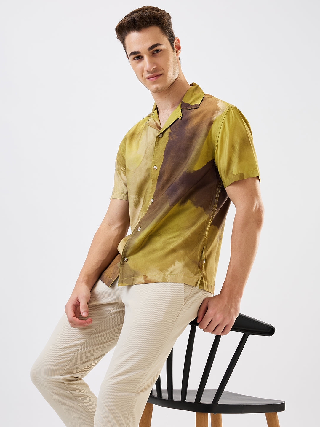 Spykar Green Relaxed Fit Printed Half Sleeve Shirt For Men