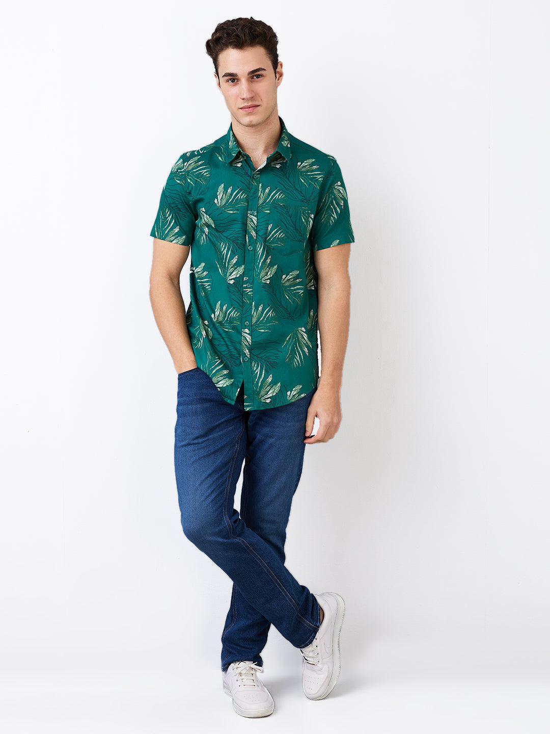 Men Shirt Print Green Slim Fit