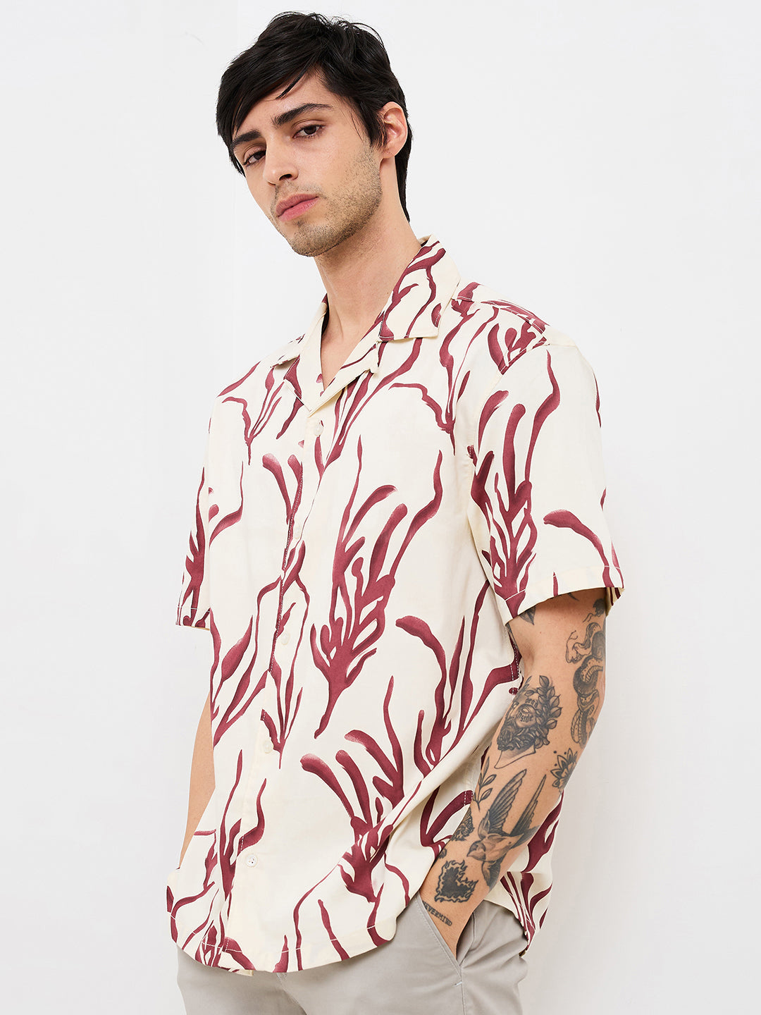 Spykar Red Relaxed Fit Printed Half Sleeve Shirt For Men