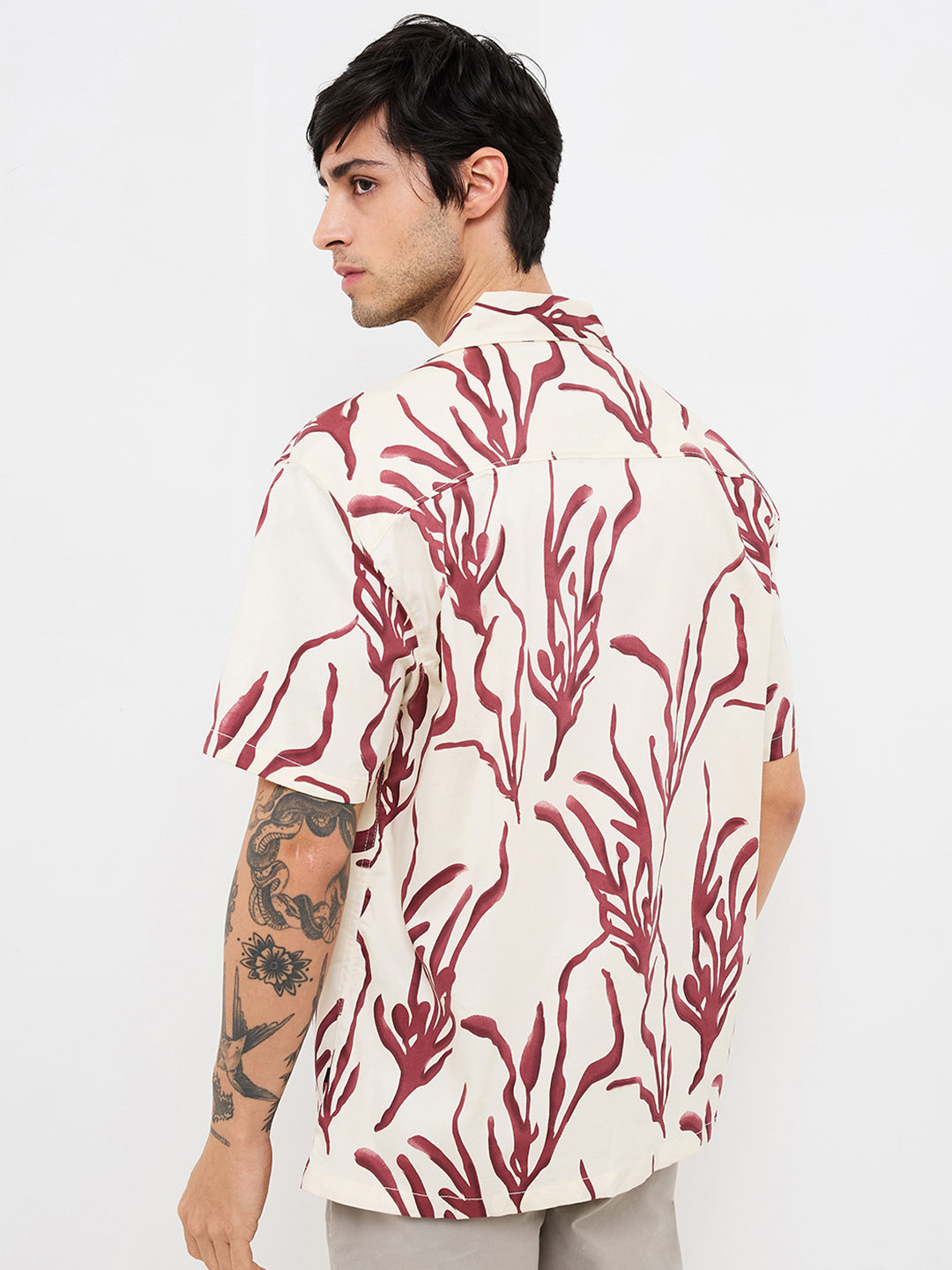 Spykar Red Relaxed Fit Printed Half Sleeve Shirt For Men