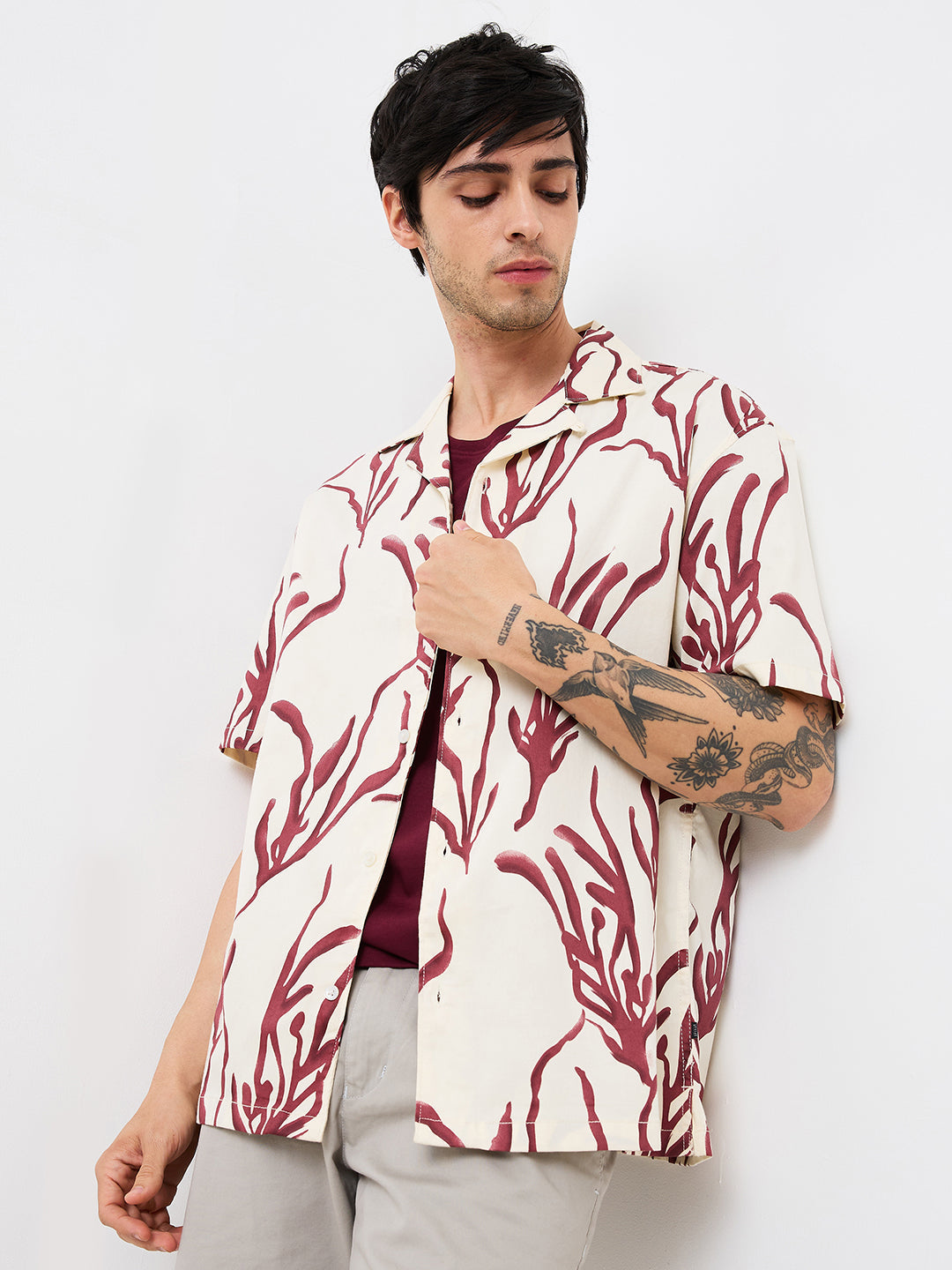 Spykar Red Relaxed Fit Printed Half Sleeve Shirt For Men