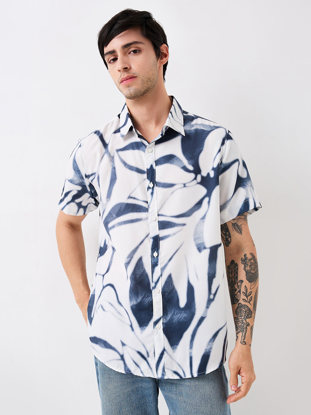 Men Shirt Print White Slim Fit