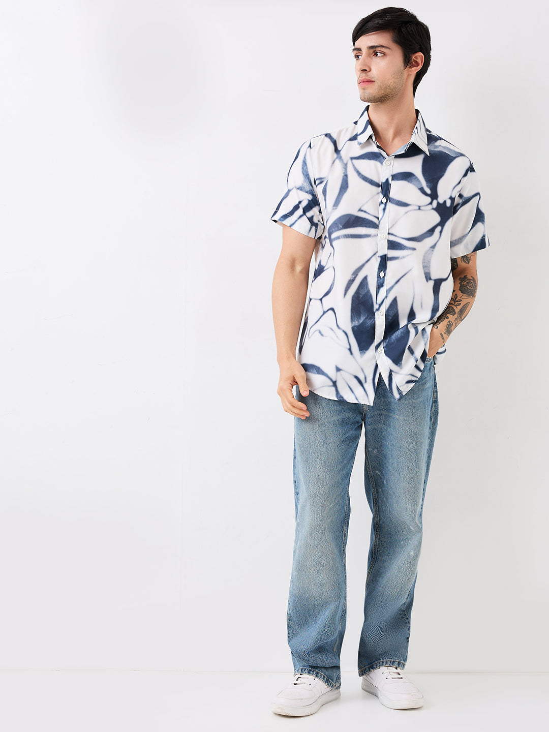 Men Shirt Print White Slim Fit
