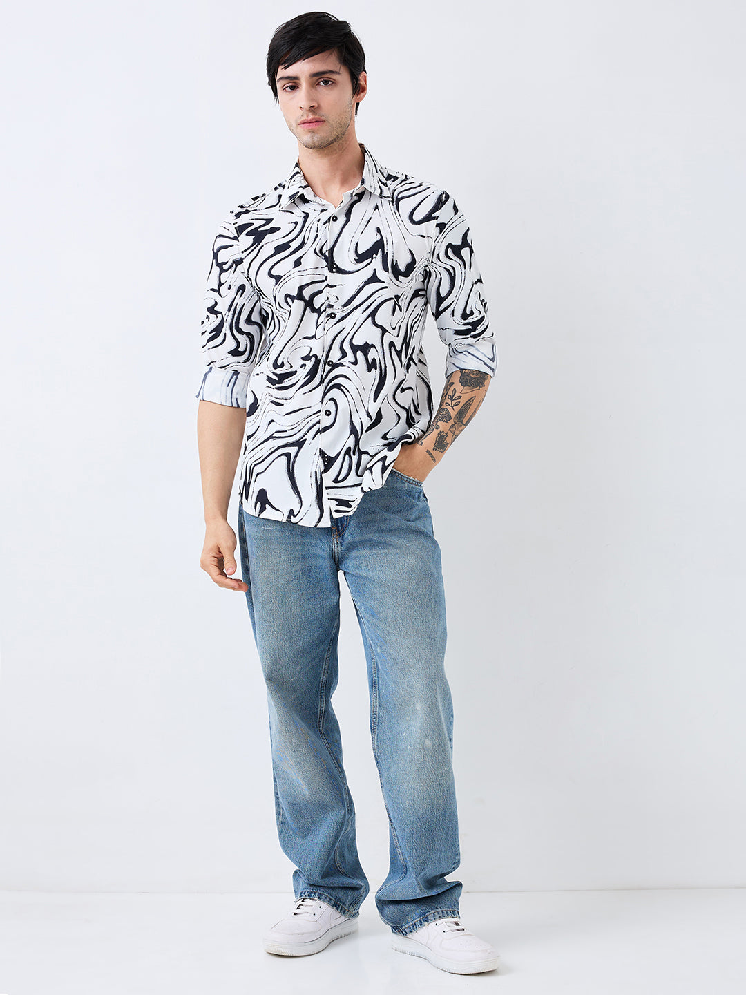 Men Shirt Print White Slim Fit