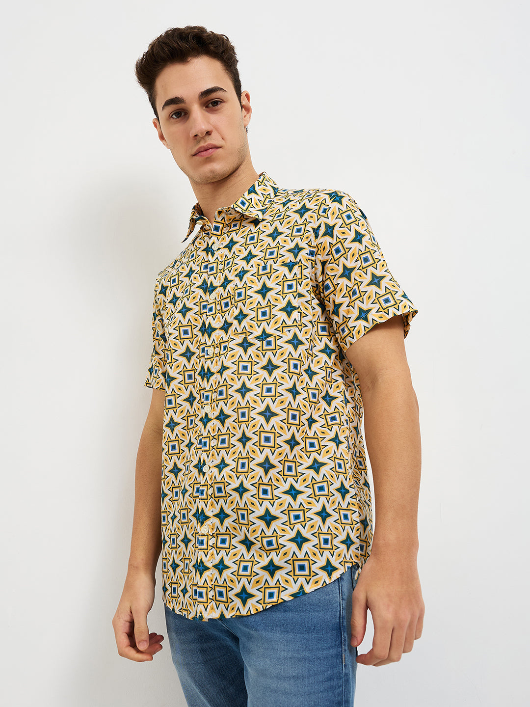 Spykar Yellow Slim Fit Printed Half Sleeve Shirt For Men