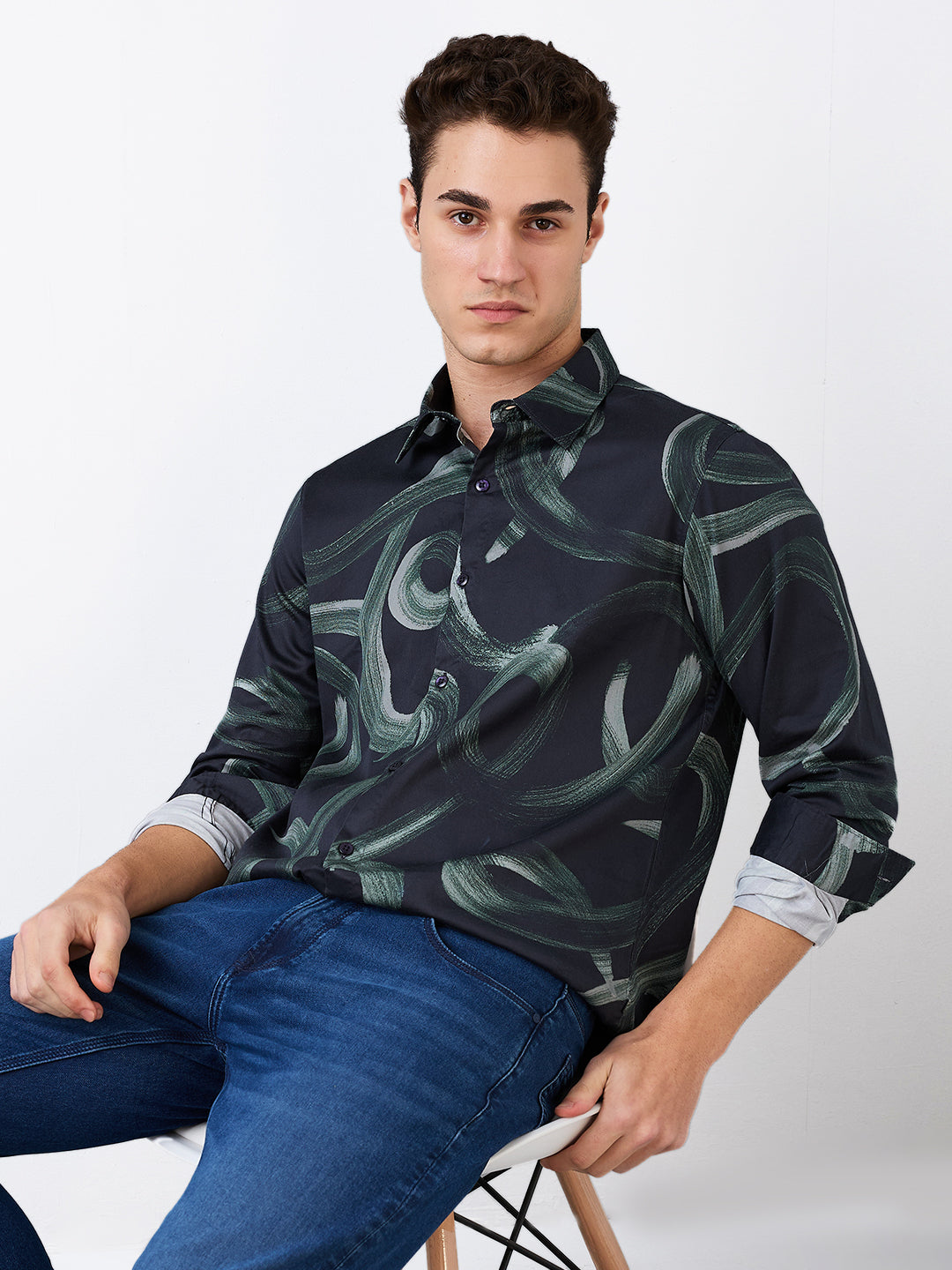 Spykar Black Slim Fit Printed Full Sleeve Shirt For Men