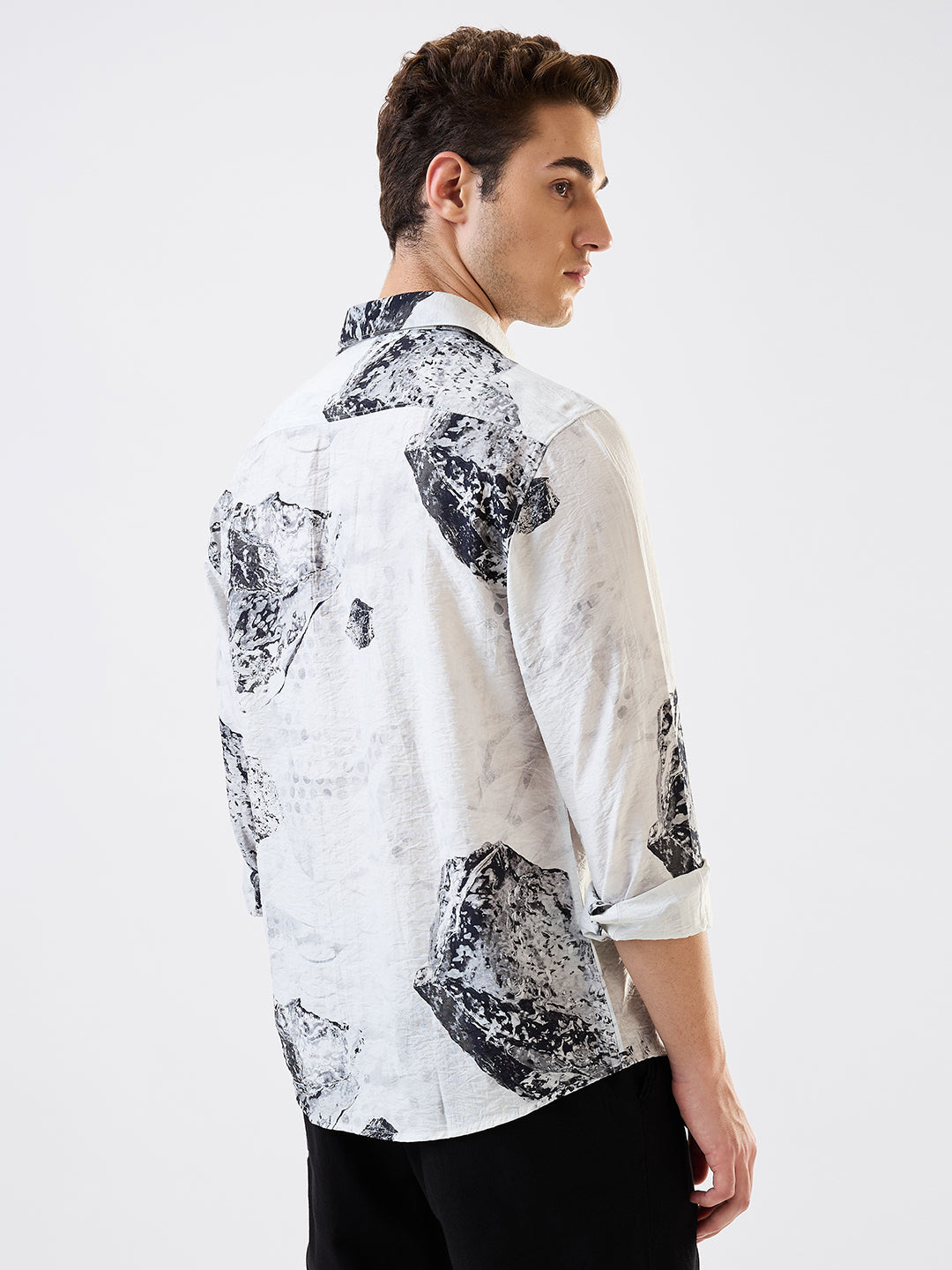 Spykar White Slim Fit Printed Full Sleeve Shirt For Men