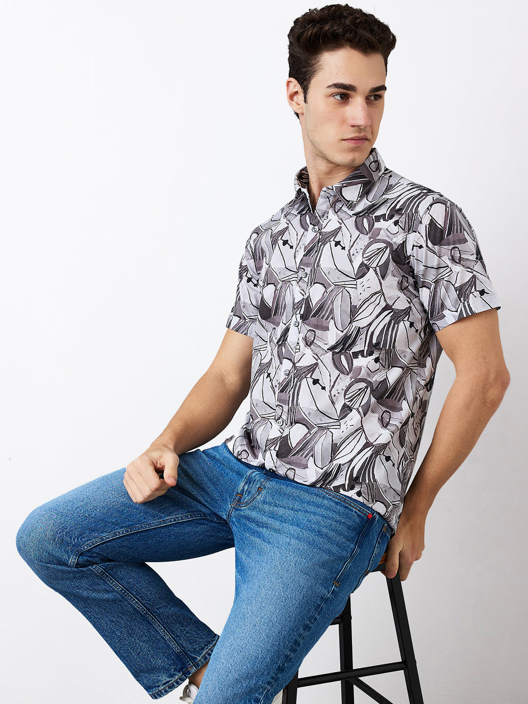 Spykar Grey Slim Fit Printed Half Sleeve Shirt For Men