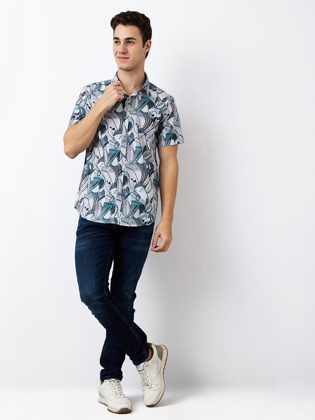 Men Shirt Print Green Slim Fit