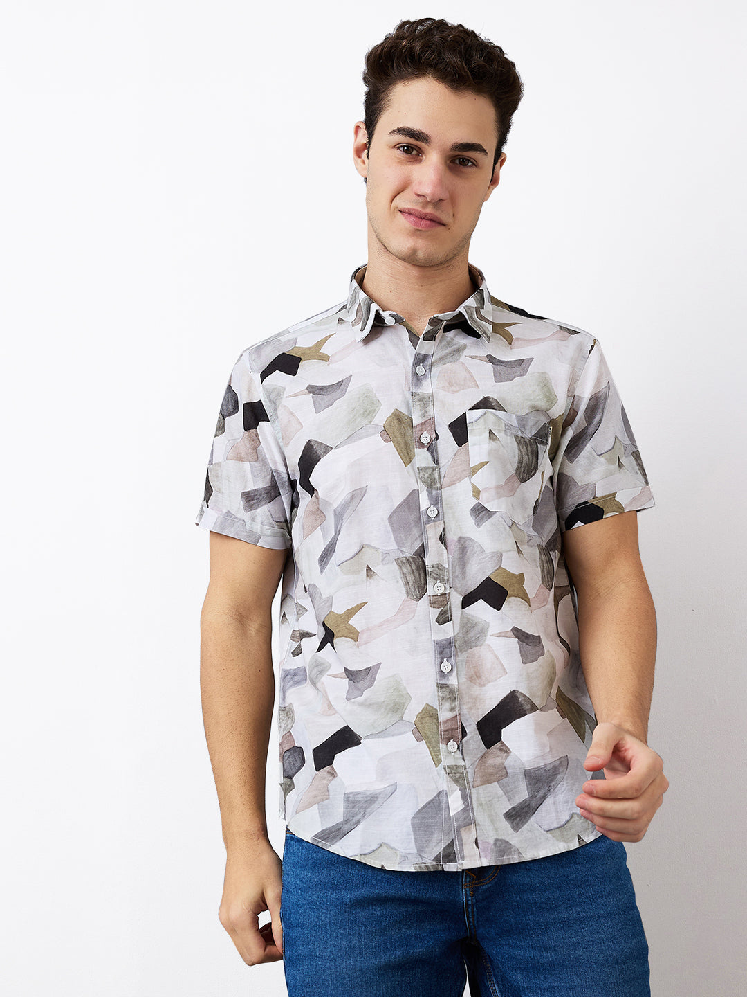 Spykar Green Slim Fit Printed Half Sleeve Shirt For Men