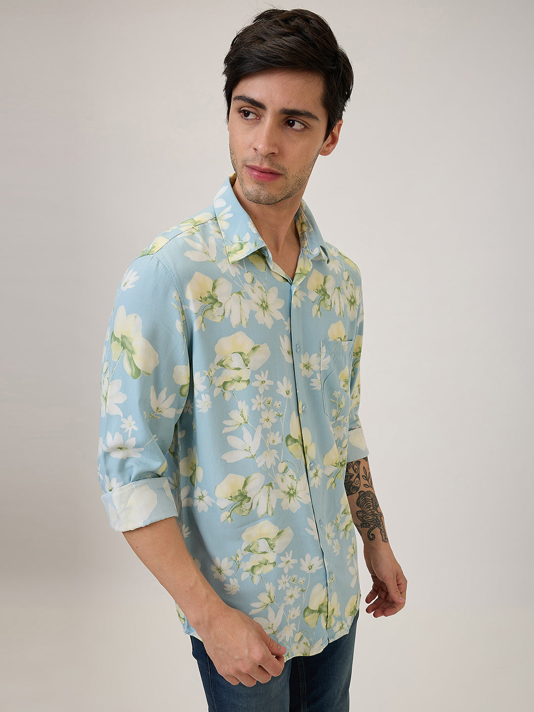 Spykar Slim Fit Blue Printed Casual Shirt For Men