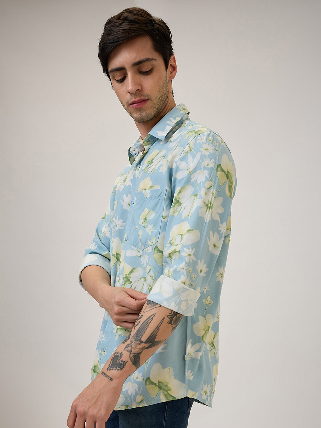 Spykar Slim Fit Blue Printed Casual Shirt For Men