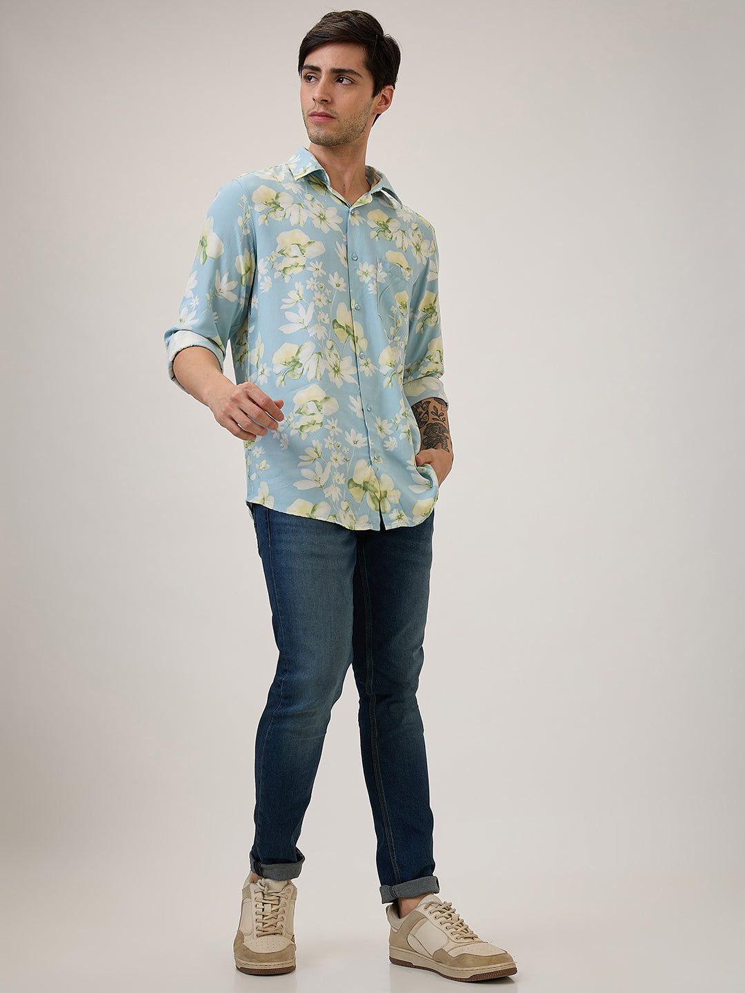 Spykar Slim Fit Blue Printed Casual Shirt For Men