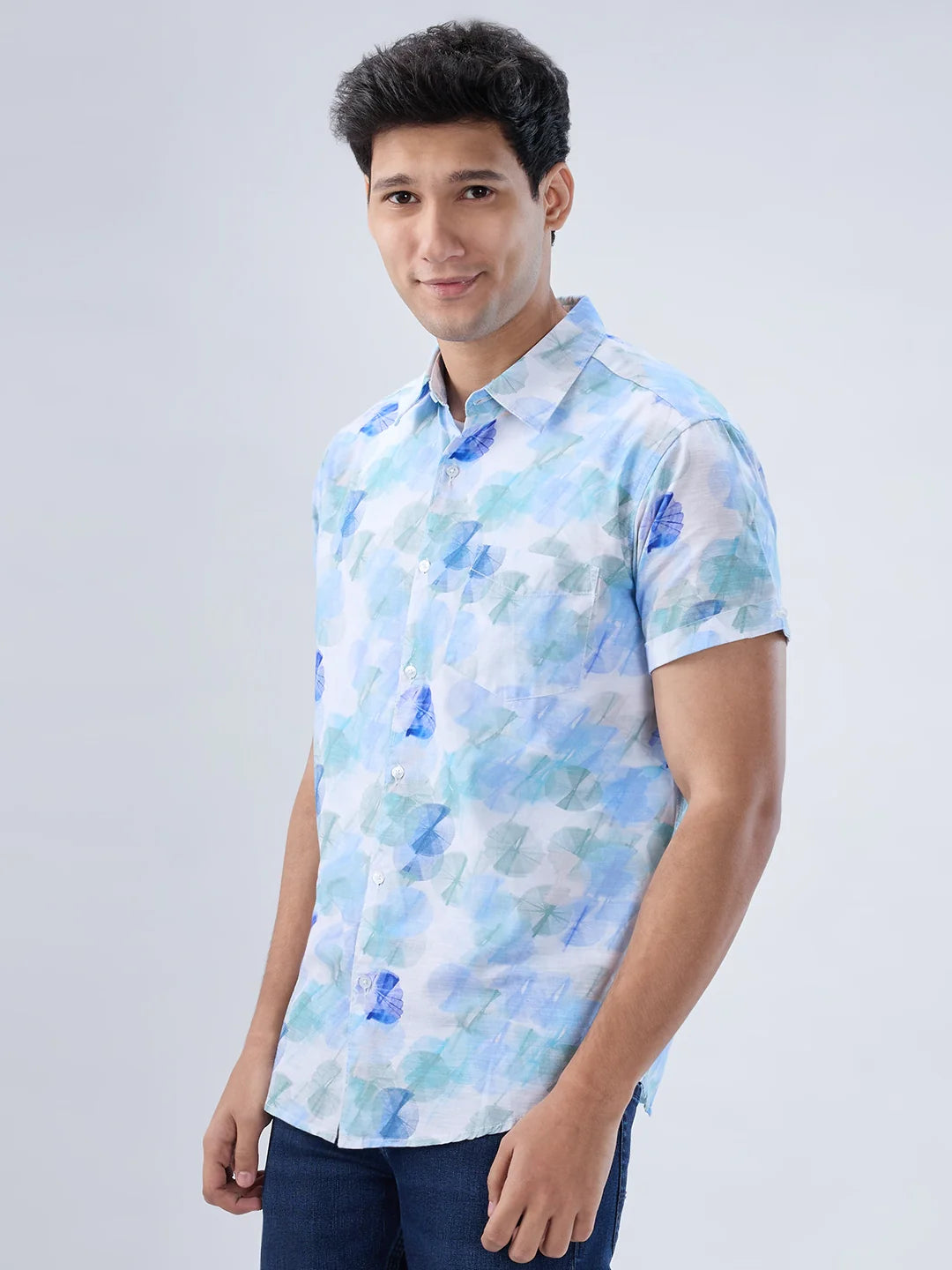 Men Shirt Print Blue Regular Fit