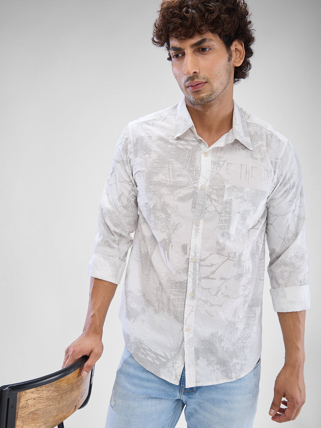 Spykar White Cotton Full Sleeve Raised Collar Shirt For Men