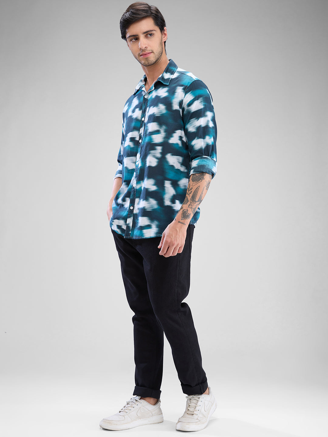 Men Shirt Print Green Slim Fit