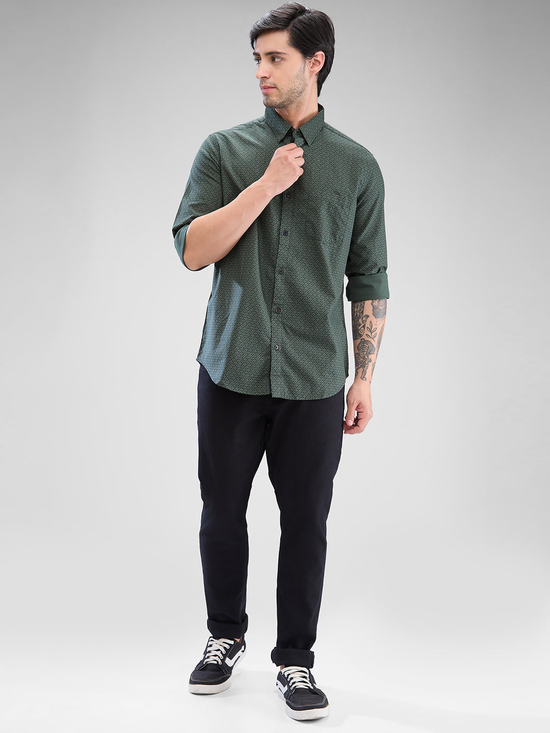 Spykar Cilantro Green Cotton Full Sleeve  Shirt For Men