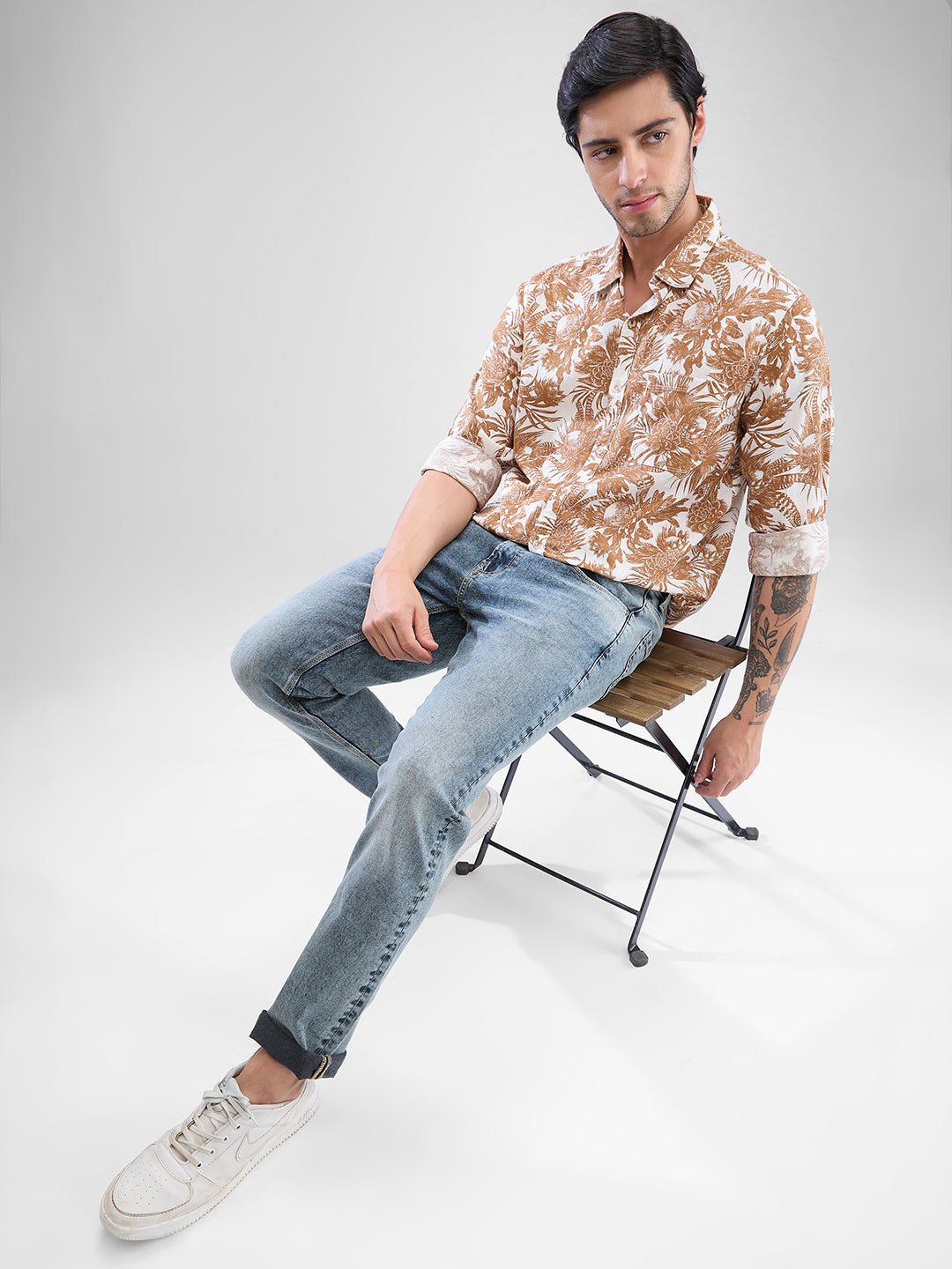 Men Shirt Print Brown Slim Fit