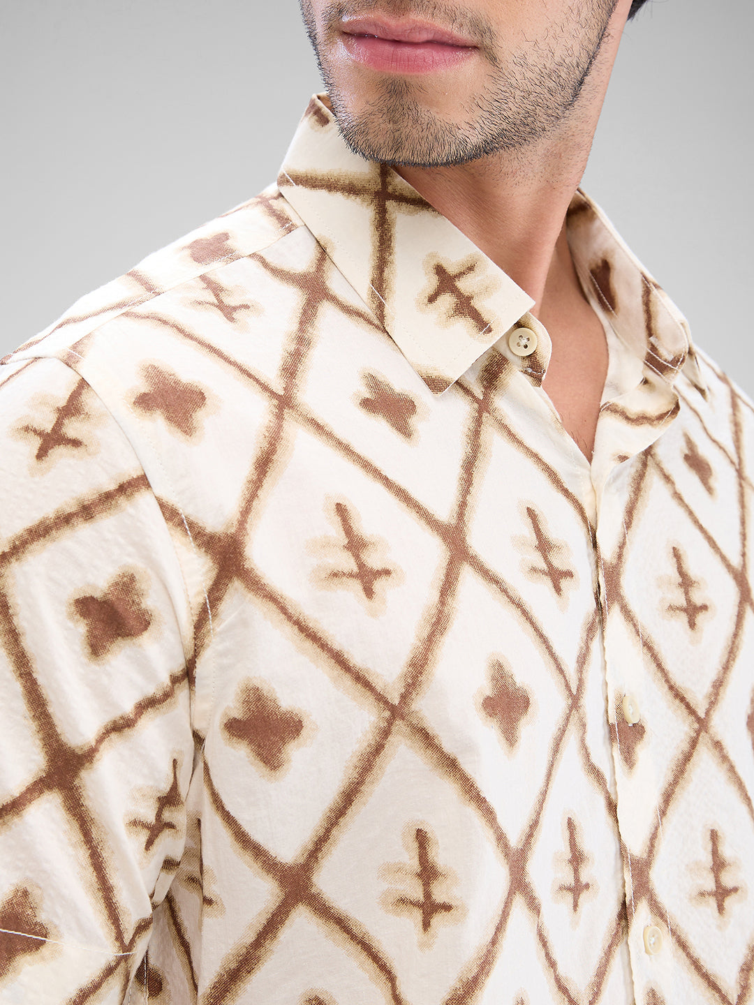 Men Shirt Print Brown Slim Fit