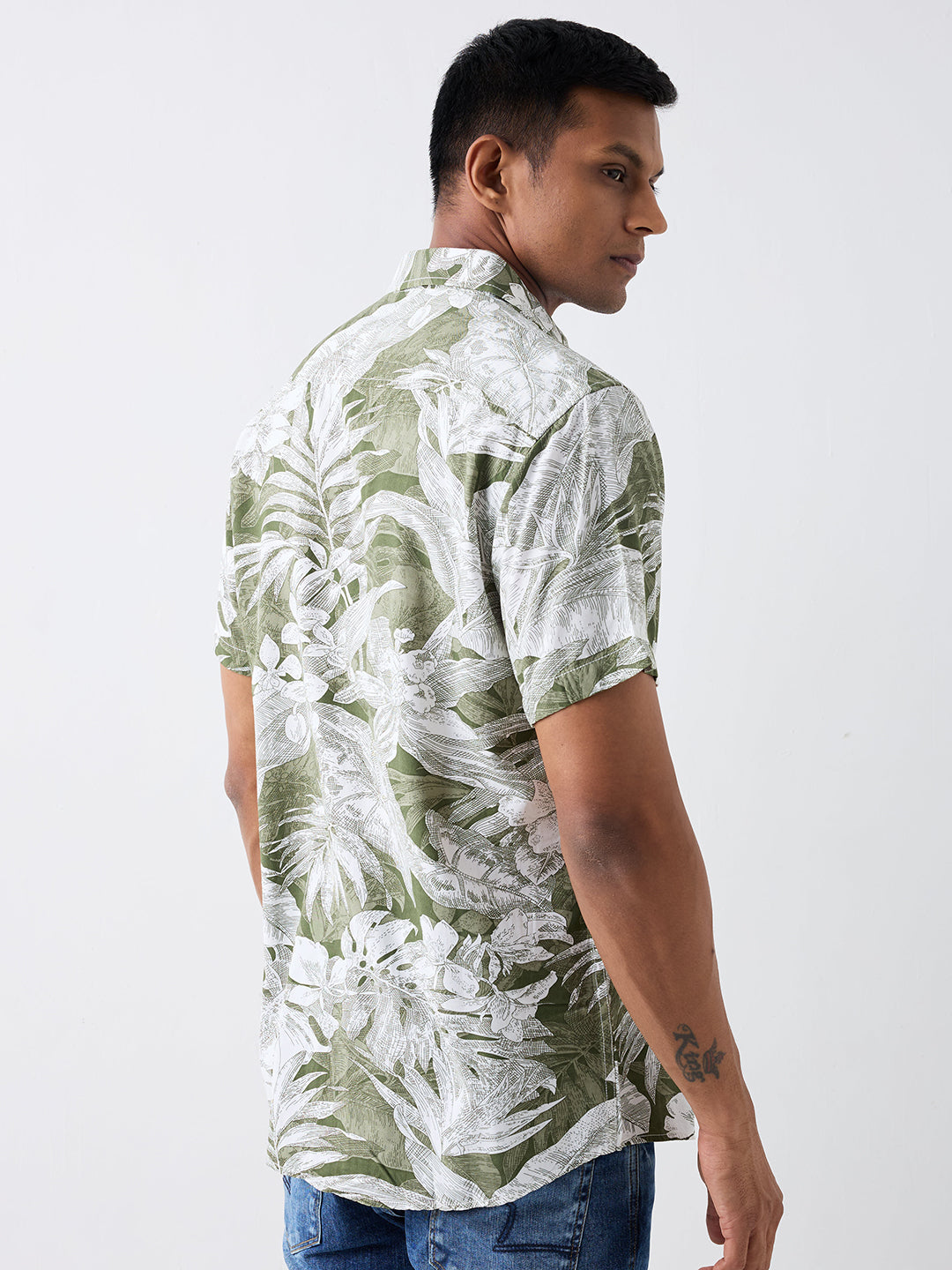 Spykar Military Green Slim Fit Casual Shirts For Men