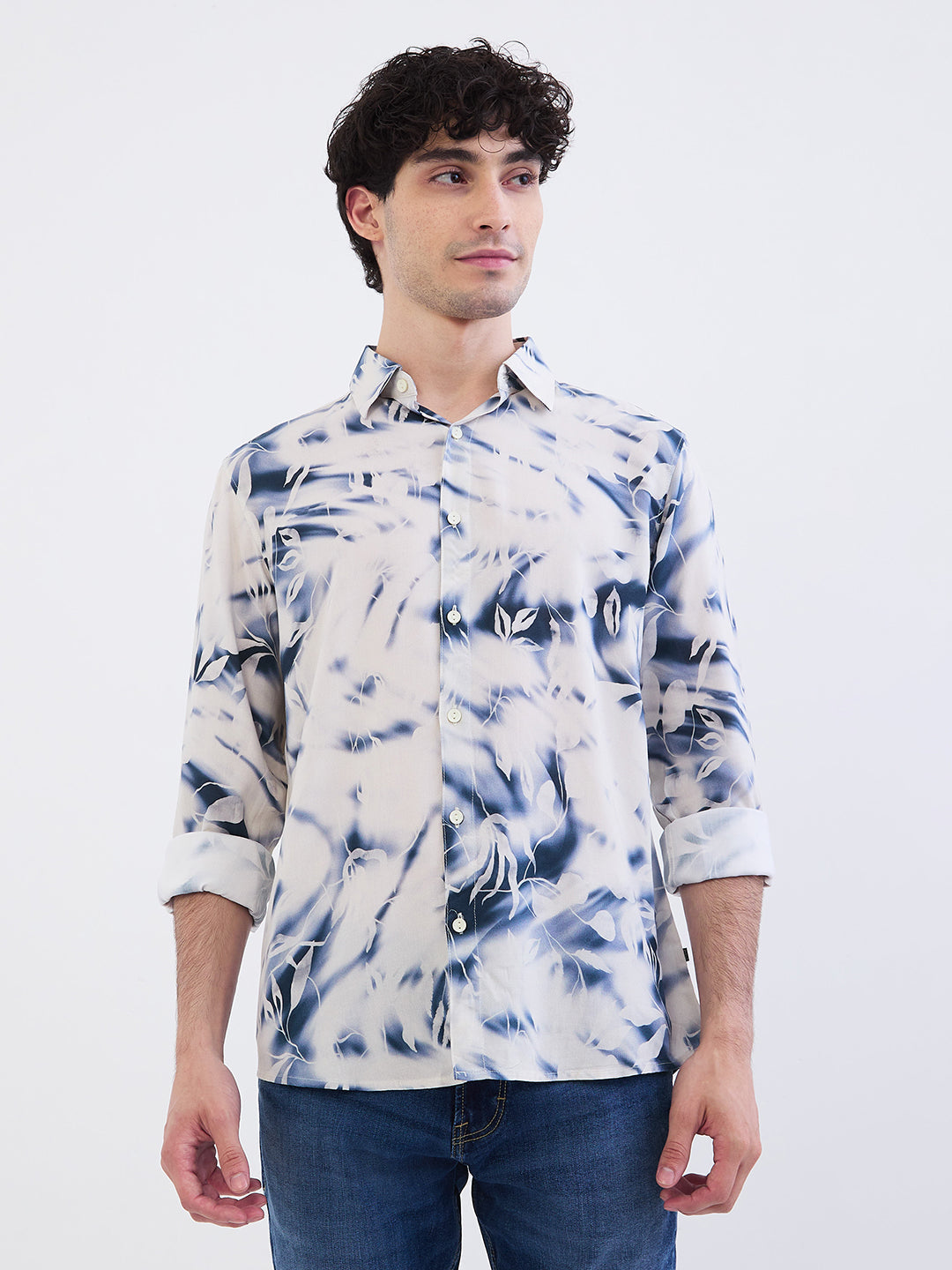 Spykar Off White Slim Fit Casual Shirts For Men