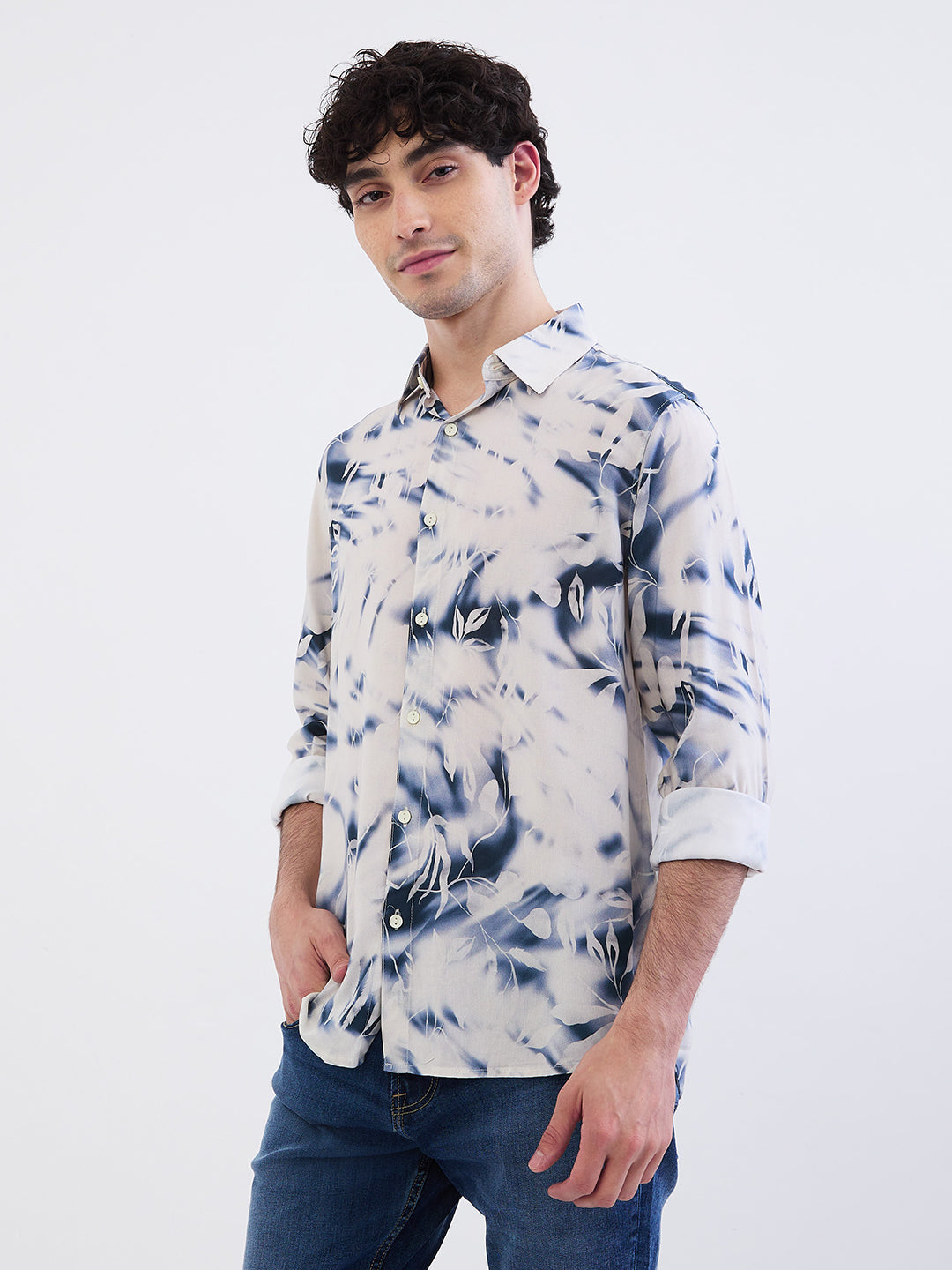 Spykar Off White Slim Fit Casual Shirts For Men