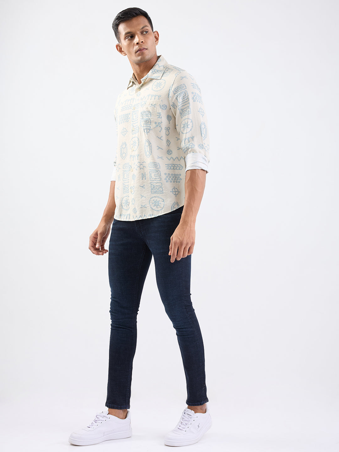 Spykar Ecru Slim Fit Casual Shirts For Men