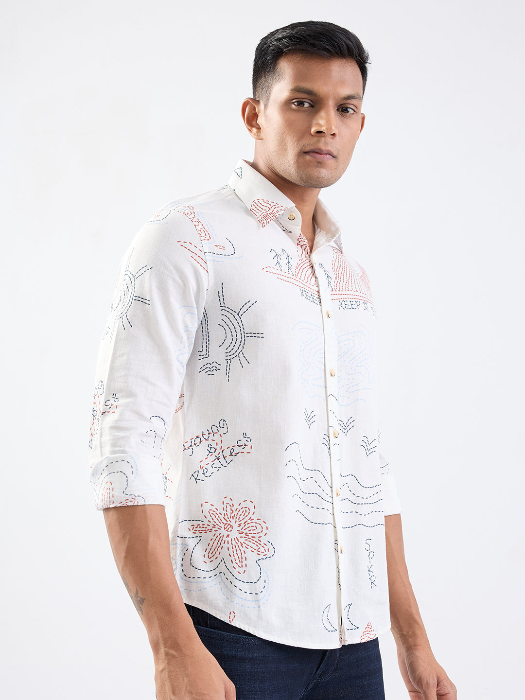 Spykar Off White Slim Fit Casual Shirts For Men