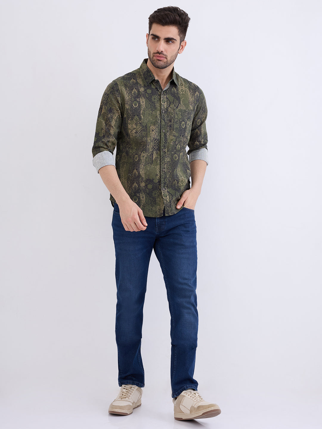 Spykar Avocado Green Slim Fit Casual Shirts For Men