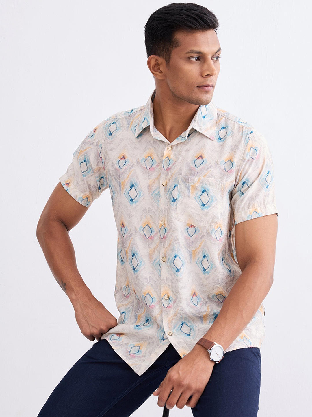 Spykar Ecru Slim Fit Casual Shirts For Men