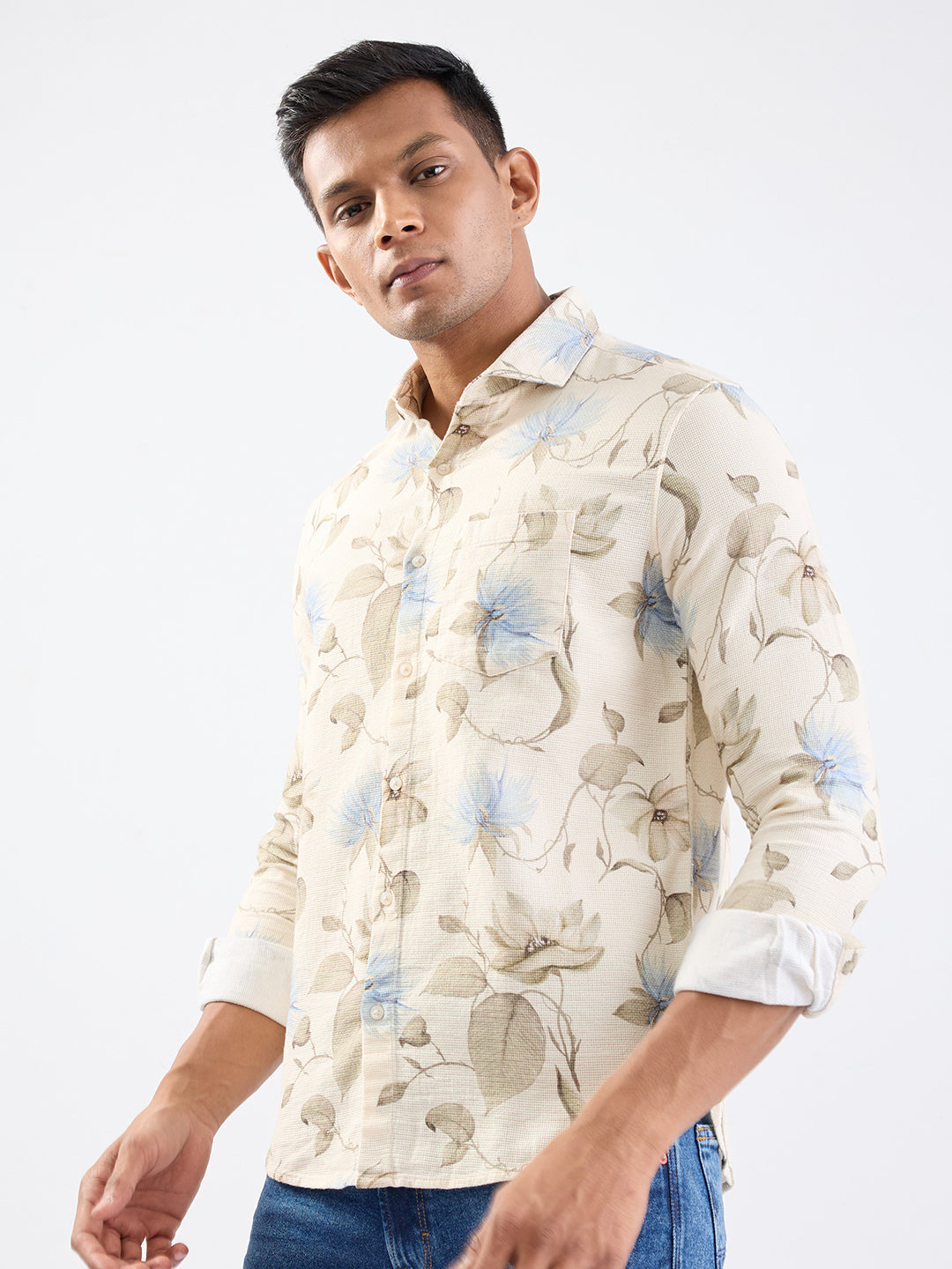 Spykar Ecru Slim Fit Casual Shirts For Men