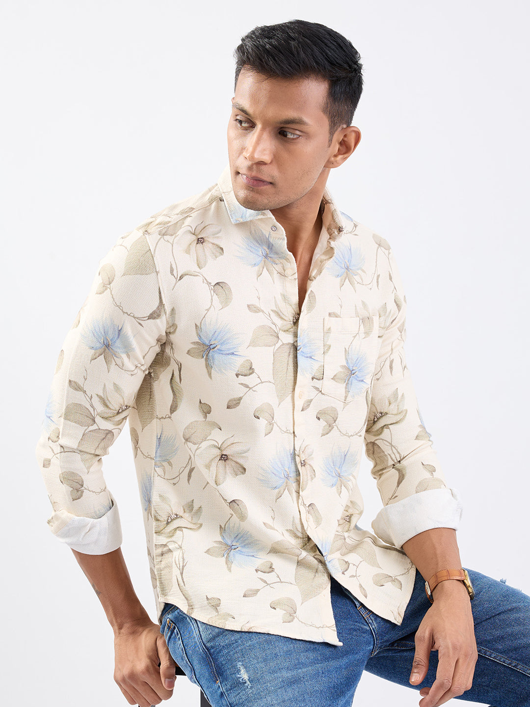 Spykar Ecru Slim Fit Casual Shirts For Men