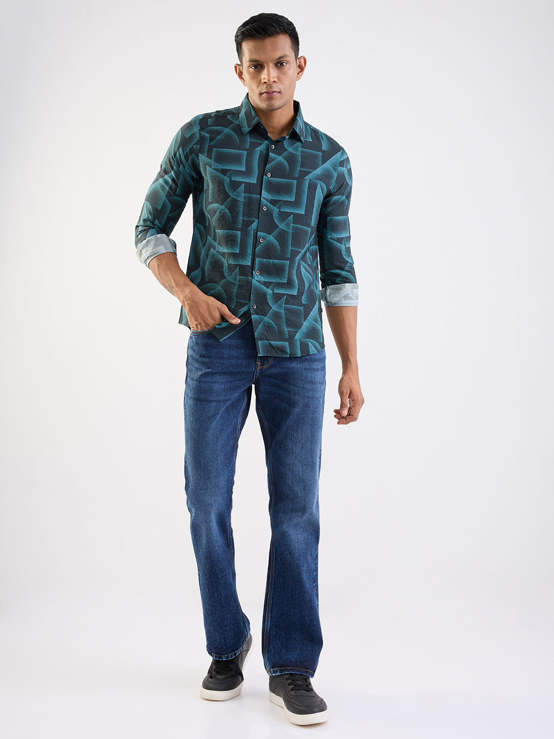 Spykar Teal Green Slim Fit Casual Shirts For Men