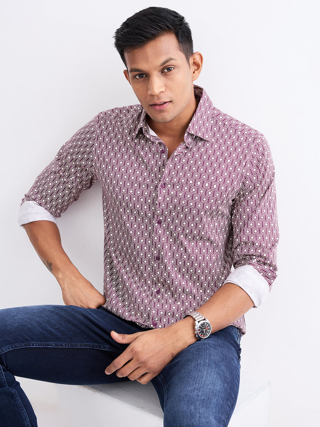 Spykar Plum Red Slim Fit Casual Shirts For Men