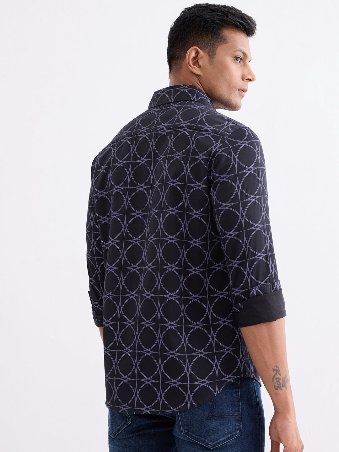Spykar Black Slim Fit Casual Shirts For Men