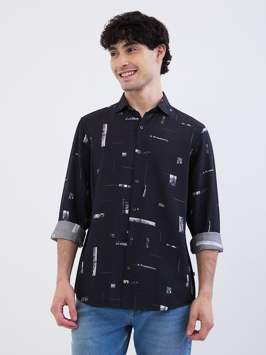 Spykar Black Slim Fit Casual Shirts For Men