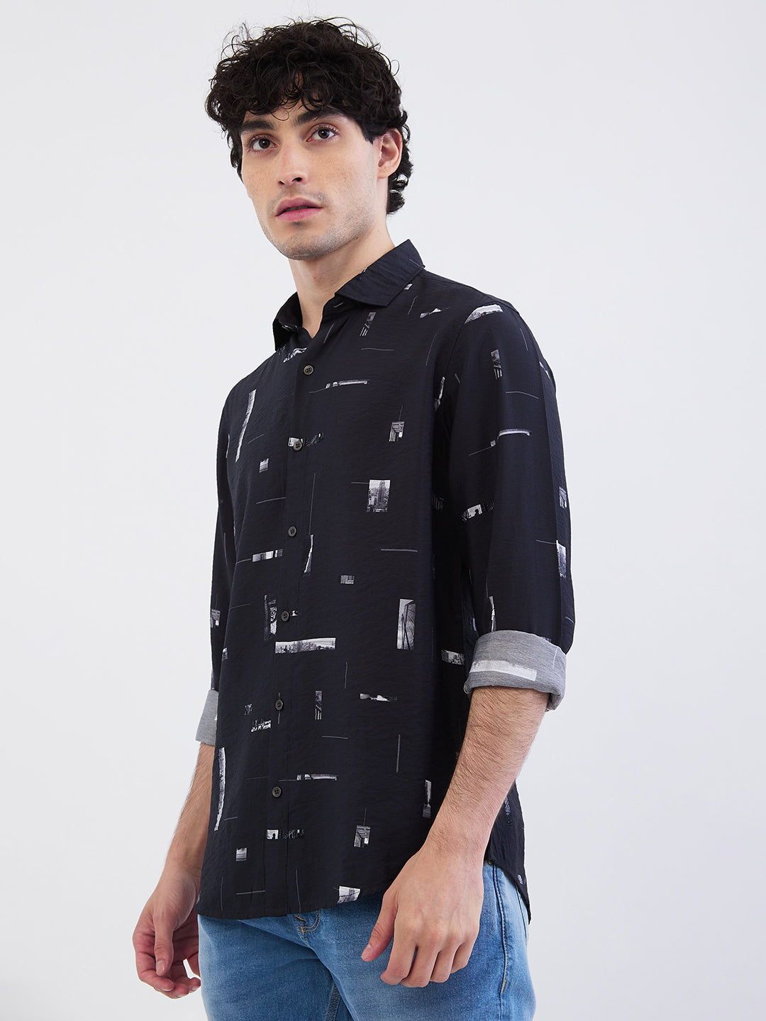 Spykar Black Slim Fit Casual Shirts For Men