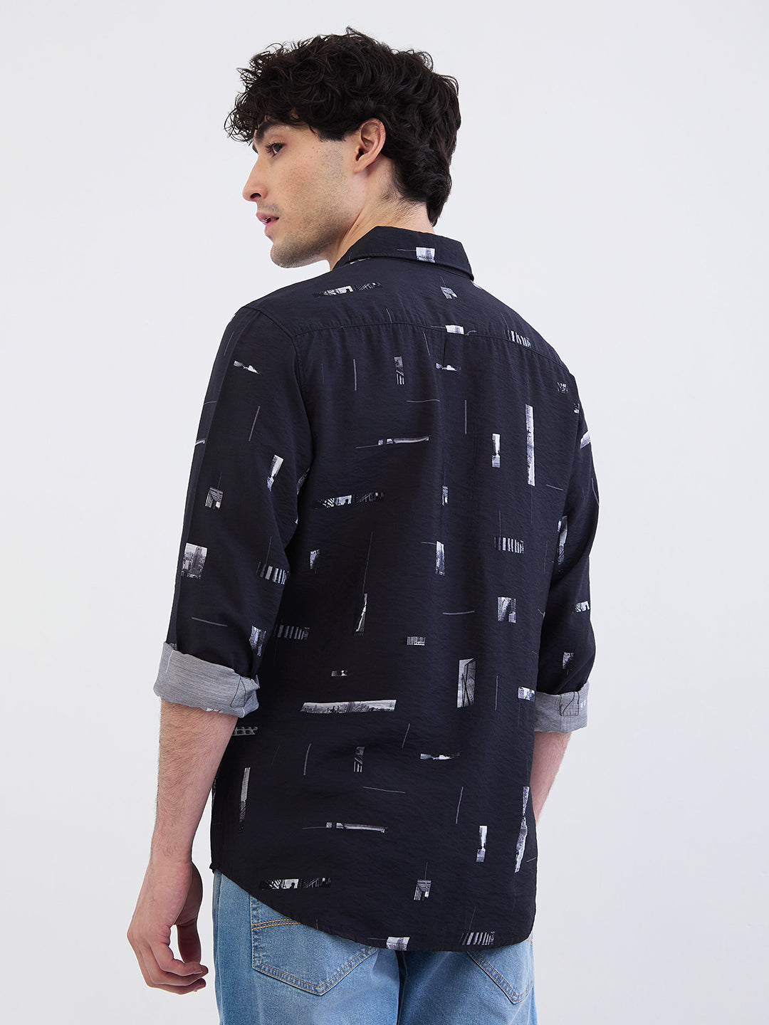 Spykar Black Slim Fit Casual Shirts For Men