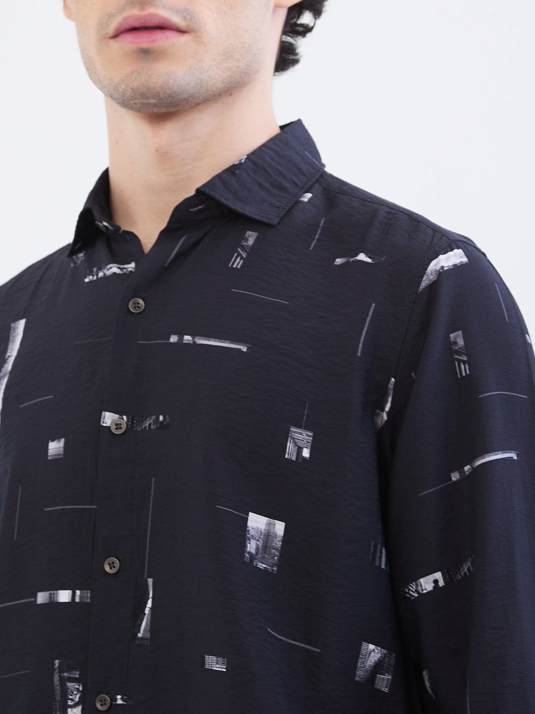 Spykar Black Slim Fit Casual Shirts For Men