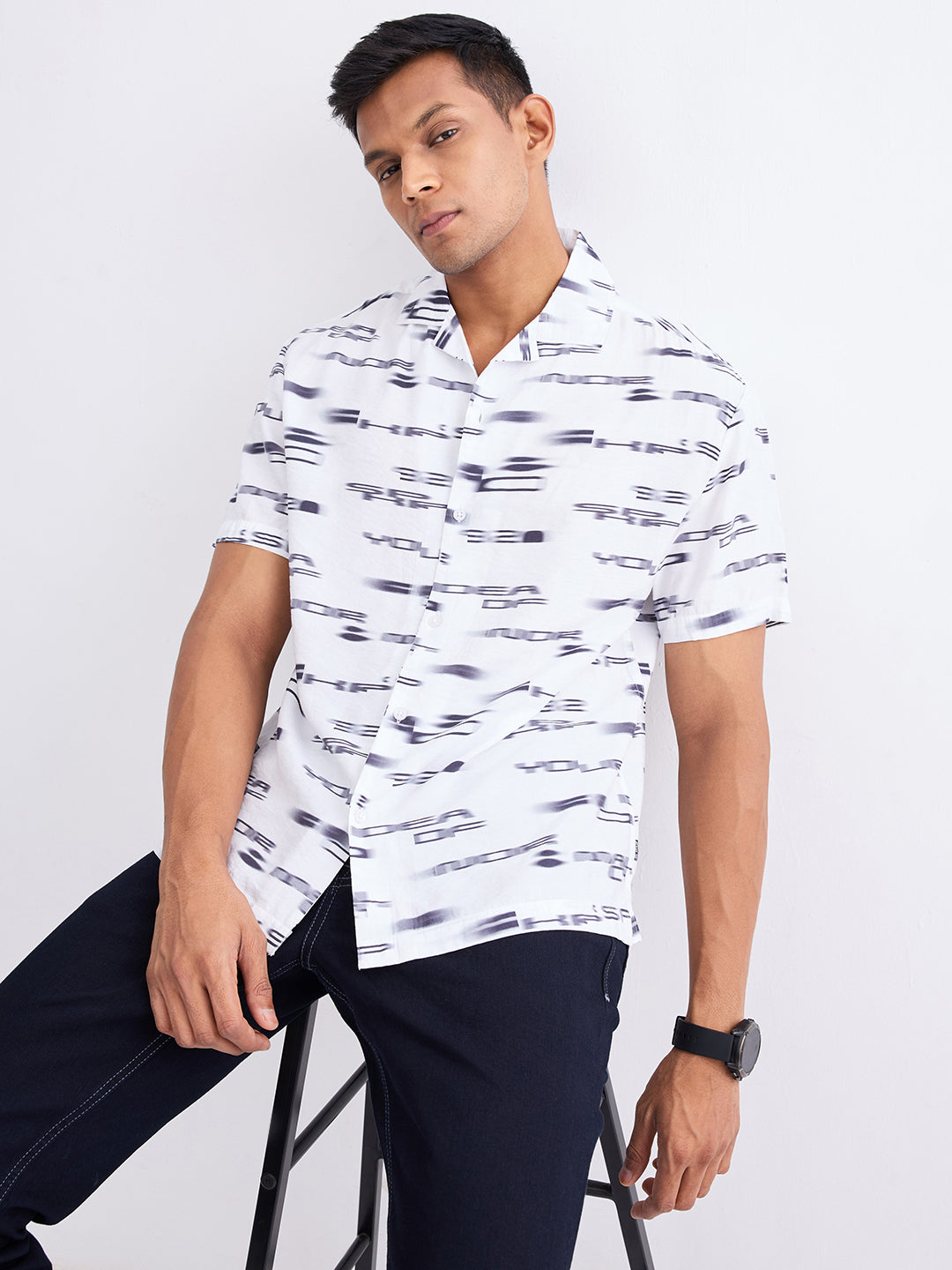 Spykar White Relaxed Fit Casual Shirts For Men
