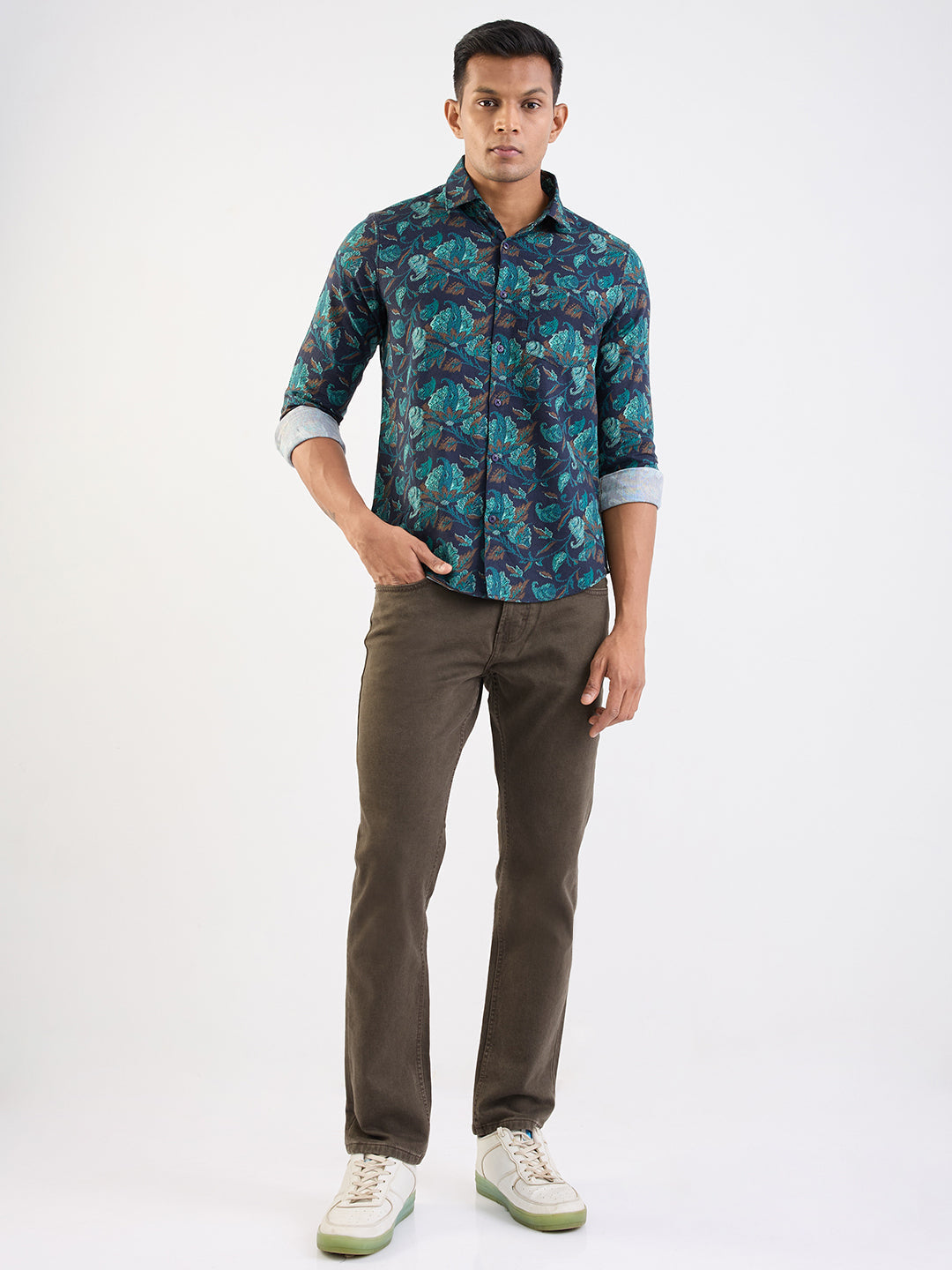Spykar Navy Blue Slim Fit Casual Shirts For Men
