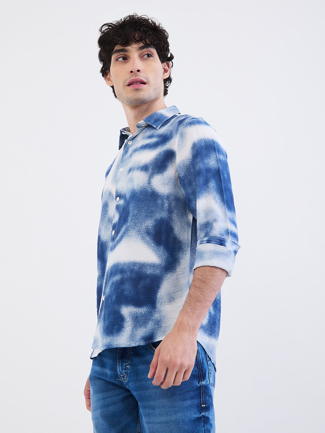 Spykar White Slim Fit Casual Shirts For Men