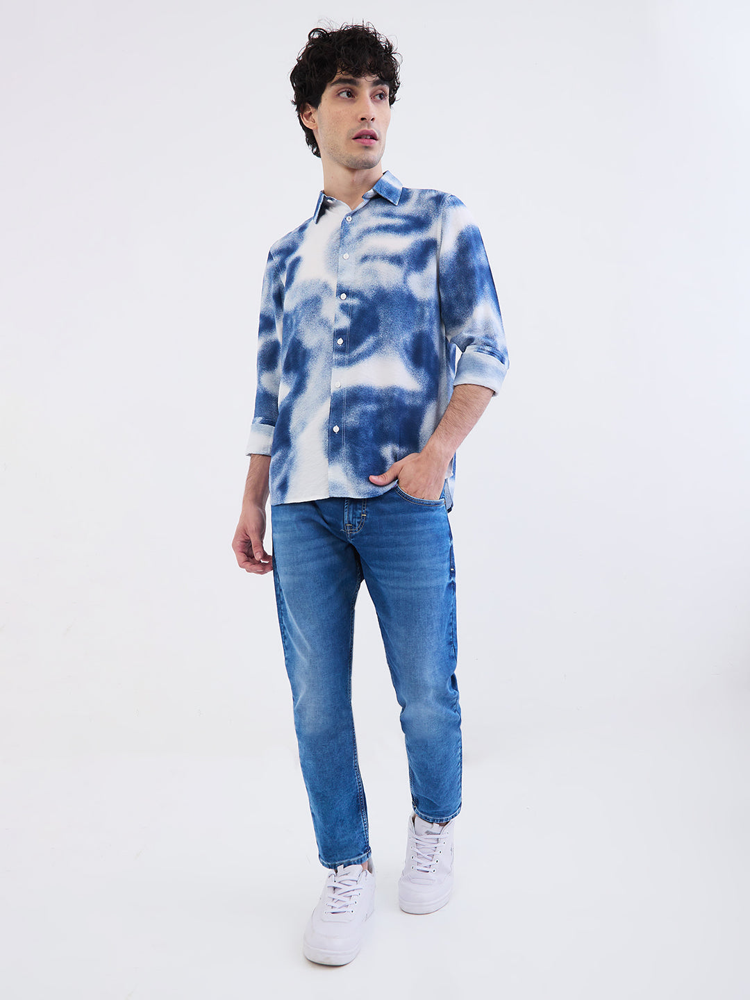 Spykar White Slim Fit Casual Shirts For Men