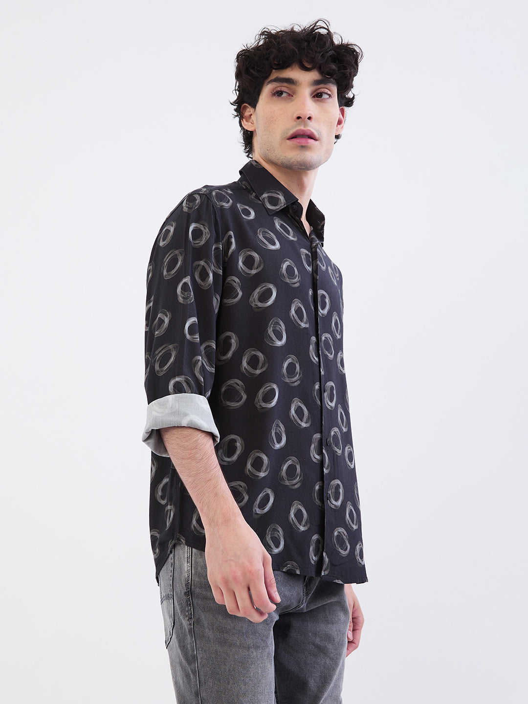 Spykar Black Slim Fit Casual Shirts For Men