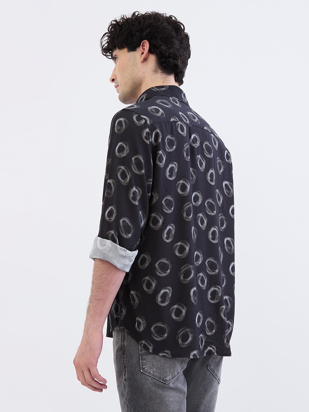 Spykar Black Slim Fit Casual Shirts For Men
