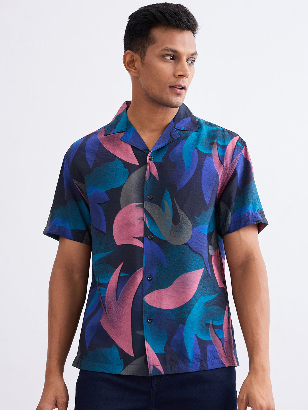 Spykar Charcoal Grey Relaxed Fit Casual Shirts For Men