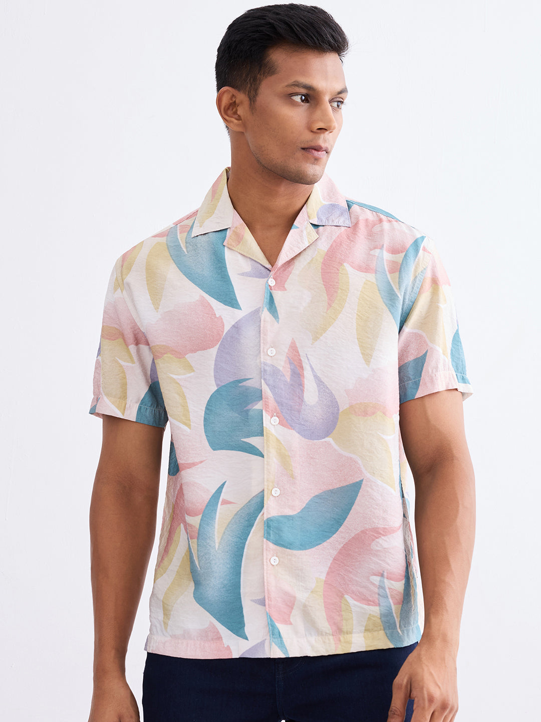 Spykar Ecru Relaxed Fit Casual Shirts For Men