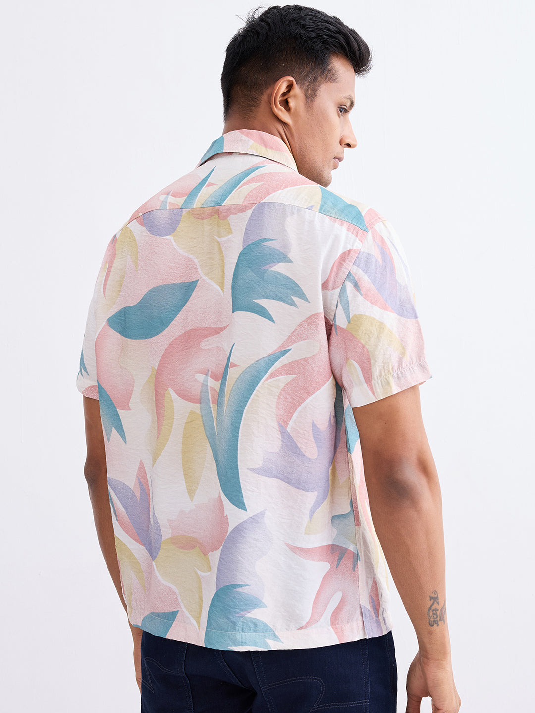 Spykar Ecru Relaxed Fit Casual Shirts For Men